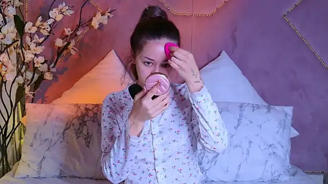 STELLA RICH online show from 10.09.25