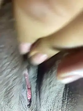 Gordelicia03 online show from 12.21.24