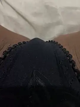 Gordelicia03 online show from 11.23.25