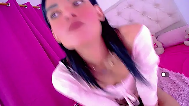 Theylor Rouse online show from 07.25.26