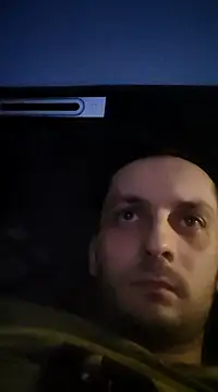 Snapshot of Kondzio chatting on 12.14.24 Kondzio online show from 12.14.24