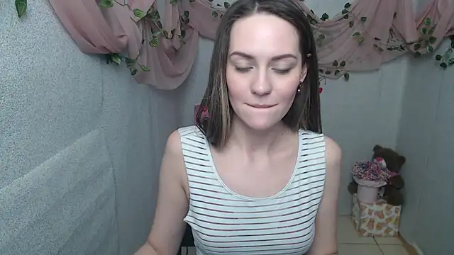 Lina Star S online show from 01.16.25