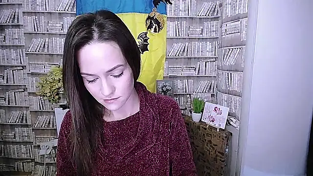 Lina Star S online show from 10.23.25