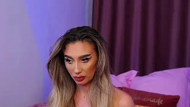 FelyJolie online show from 01.22.25