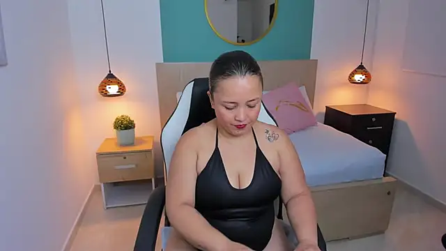 linda rios  online show from 12.26.24