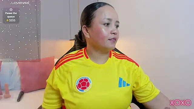 linda rios  online show from 06.17.26