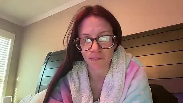 Snapshot of yourstrulylivy69 chatting on 03.10.25 yourstrulylivy69 online show from 03.10.25