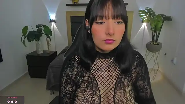 Snapshot of catleya_0 chatting on 03.22.25 catleya 0 online show from 03.22.25