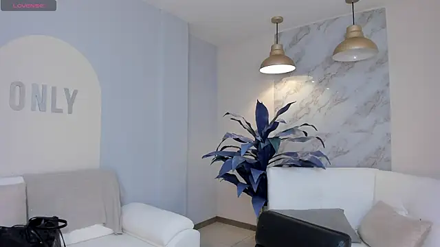 MiaFarrell  online show from 03.07.25