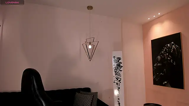 MiaFarrell  online show from 10.01.25