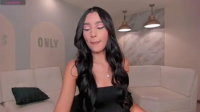 BellaCarteer  online show from 04.18.26