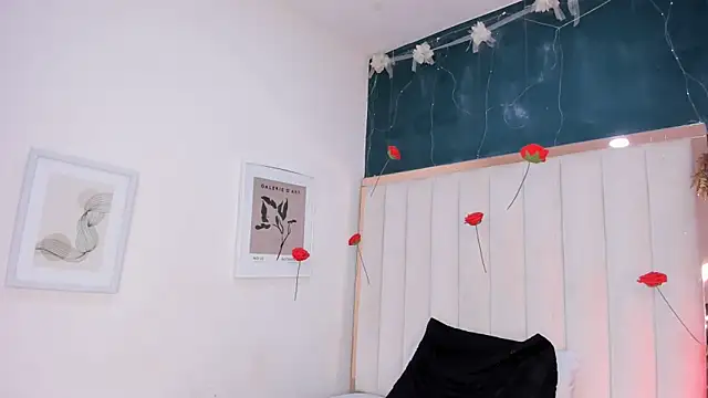 africa holmes online show from 02.14.26