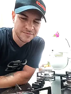 Snapshot of sigma358 chatting on 03.11.25 sigma358 online show from 03.11.25