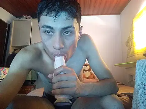 Snapshot of 1418edwar chatting on 02.05.25 1418edwar online show from 02.05.25