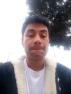 Snapshot of 1418edwar chatting on 09.18.25 1418edwar online show from 09.18.25