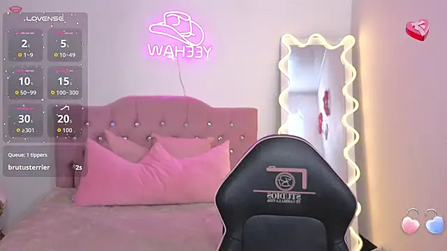 kittystart tay online show from 10.13.25