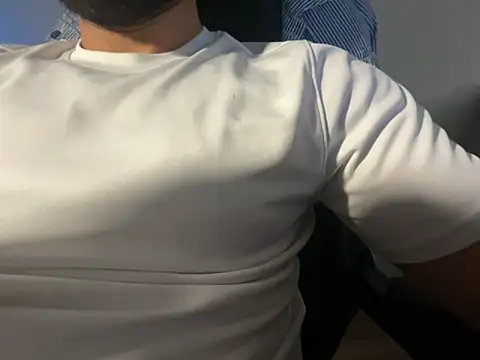 Snapshot of mimosabb chatting on 11.30.25 mimosabb online show from 11.30.25