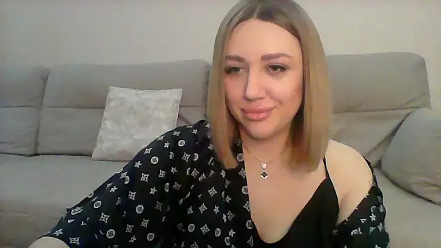 VickyLove047 online show from 01.30.25