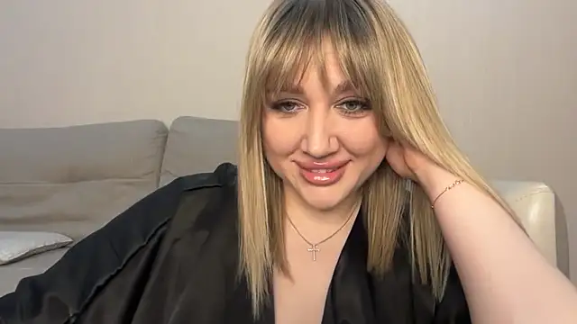 VickyLove047 online show from 04.18.26