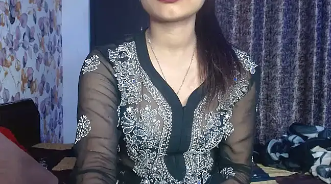 Baby Zahira online show from 02.17.25