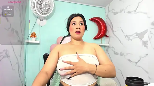 karime sexygirl online show from 03.04.26