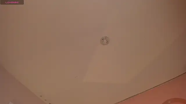 FernandaX1 online show from 10.28.25