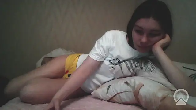 Snapshot of pink_pikachu_ chatting on 05.23.26 pink pikachu online show from 05.23.26