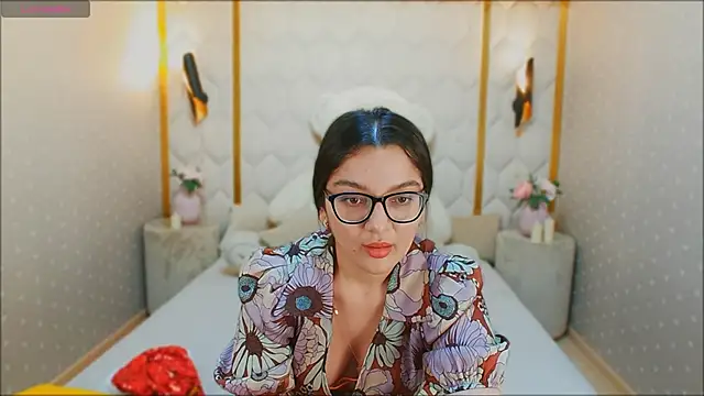 ZarifaBev online show from 12.25.24