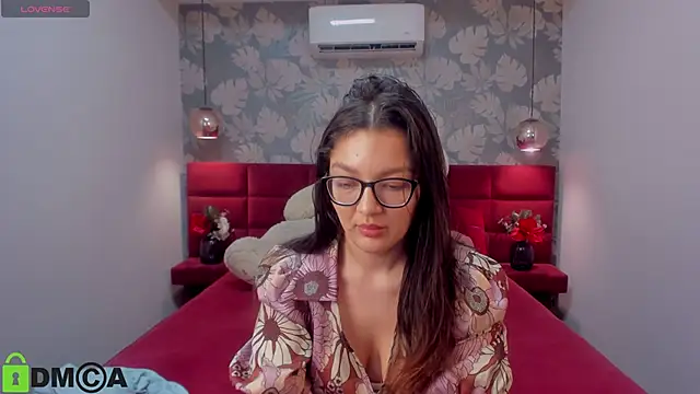 ZarifaBev online show from 02.21.25