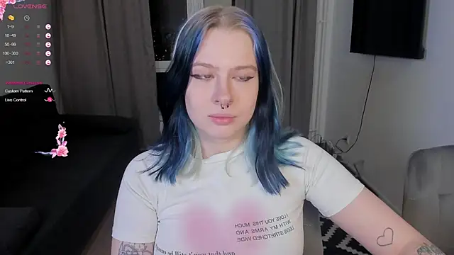 tender kiitty online show from 02.08.26