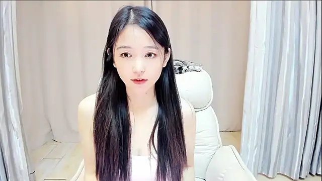 CN-Babycat online show from 10.11.25