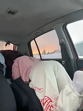 Snapshot of JulliaVegas chatting on 01.12.25 JulliaVegas online show from 01.12.25