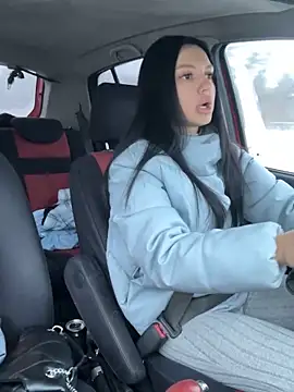 Snapshot of JulliaVegas chatting on 01.25.25 JulliaVegas online show from 01.25.25