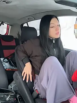 Snapshot of JulliaVegas chatting on 01.30.25 JulliaVegas online show from 01.30.25