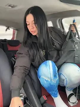 Snapshot of JulliaVegas chatting on 02.26.25 JulliaVegas online show from 02.26.25