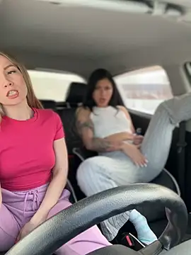 Snapshot of JulliaVegas chatting on 03.14.25 JulliaVegas online show from 03.14.25