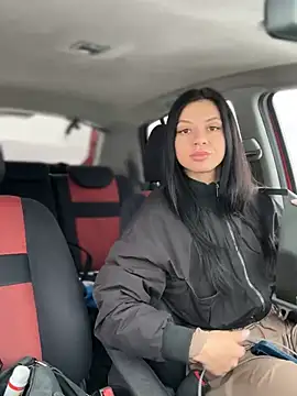 Snapshot of JulliaVegas chatting on 03.15.25 JulliaVegas online show from 03.15.25