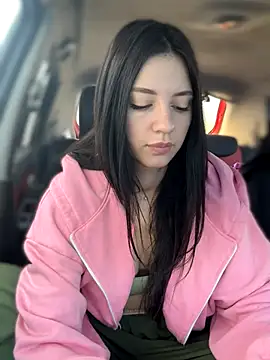 Snapshot of JulliaVegas chatting on 09.26.25 JulliaVegas online show from 09.26.25