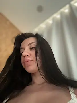 JulliaVegas online show from 03.16.26