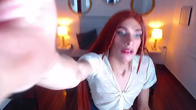 Snapshot of Samy_valentinasweet chatting on 02.14.25 Samy valentinasweet online show from 02.14.25