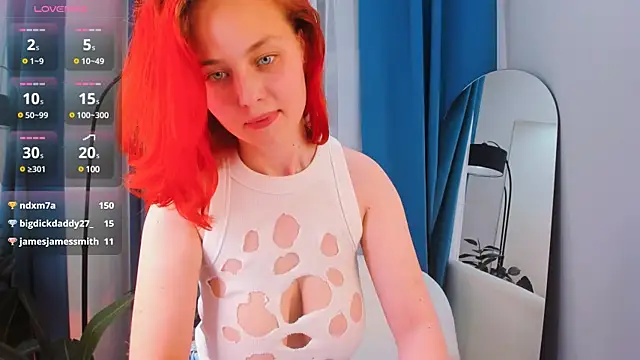 Snapshot of DarkErica chatting on 12.23.24 DarkErica online show from 12.23.24