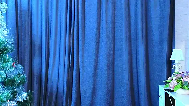 Snapshot of MariaNorma chatting on 01.03.25 MariaNorma online show from 01.03.25