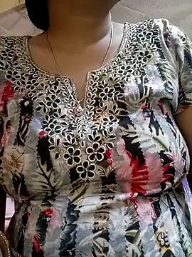 sunita-doll online show from 10.03.25