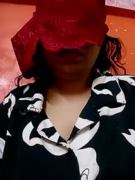 sunita-doll online show from 03.24.26