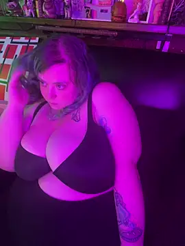 SleazeLouize online show from 02.10.25