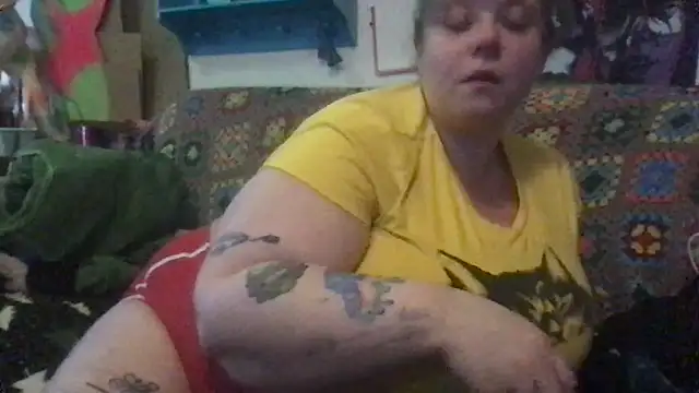 SleazeLouize online show from 04.29.26