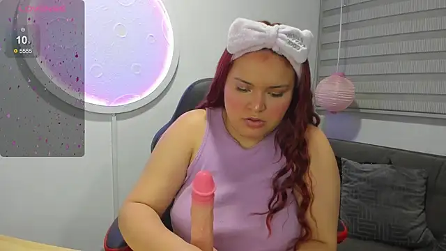 Snapshot of melanie_hh chatting on 02.09.25 melanie hh online show from 02.09.25