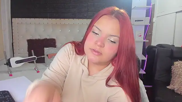 Snapshot of melanie_hh chatting on 03.21.25 melanie hh online show from 03.21.25