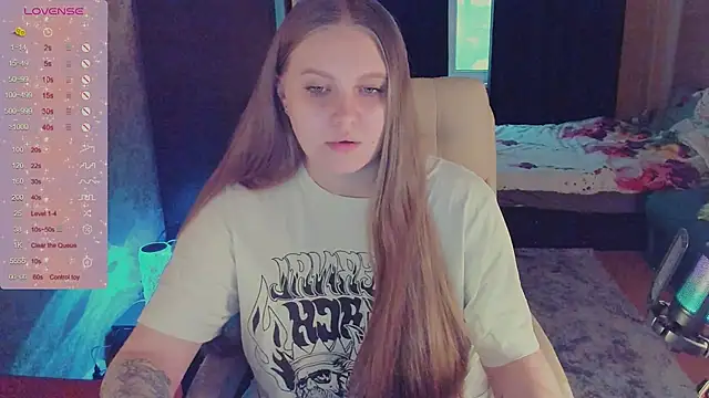 Snapshot of Alice_Dreamgirl_ chatting on 01.16.25 Alice Dreamgirl  online show from 01.16.25