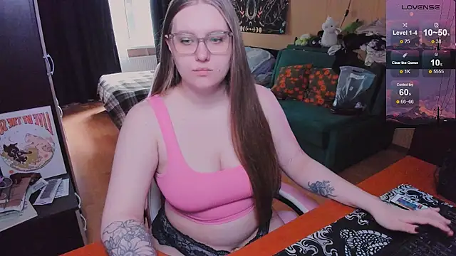Alice Dreamgirl  online show from 05.26.26